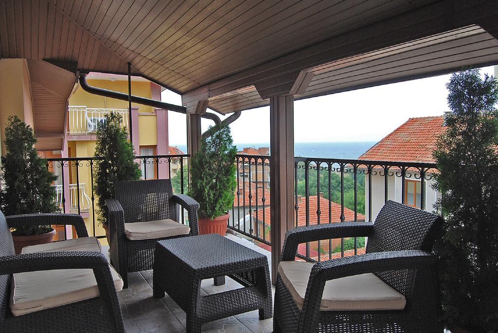 Dimitur Jekov Guest House Obzor Esterno foto